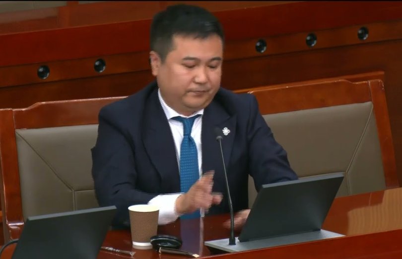 УИХ-ын гишүүн П.Сайнзоригт хилийн хориг тавив